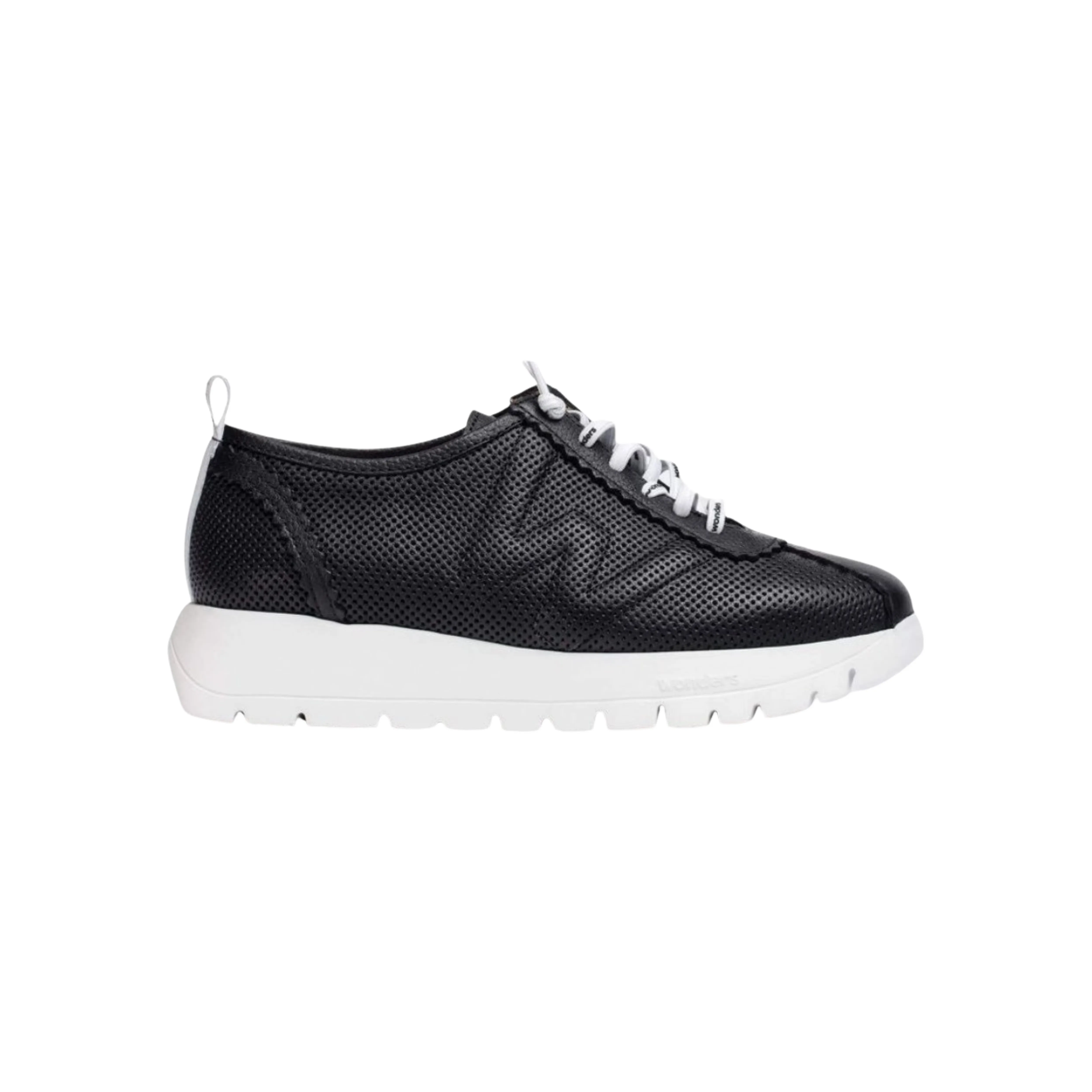 A2424 Black Sneaker