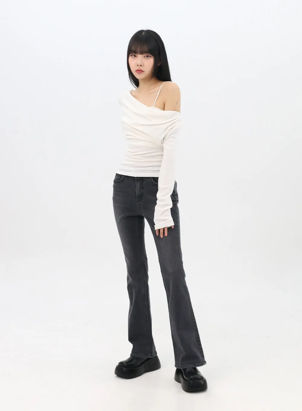 Asymmetrical Off-Shoulder Shirring Tee IN310