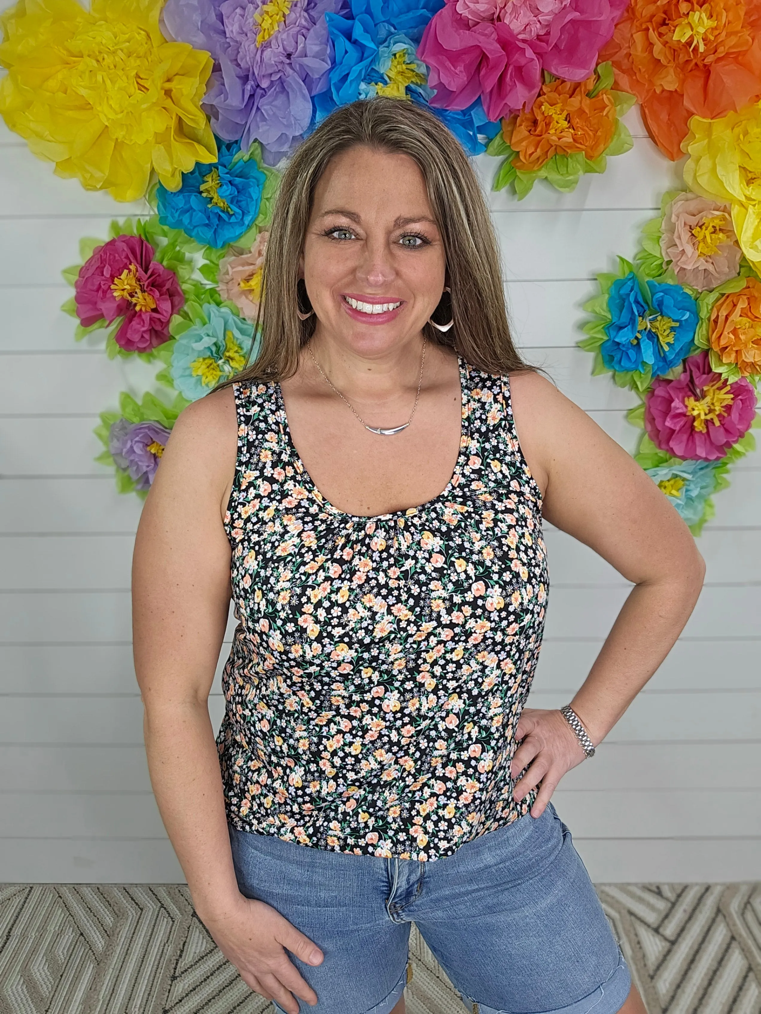 BLACK/CORAL FLORAL TANK TOP