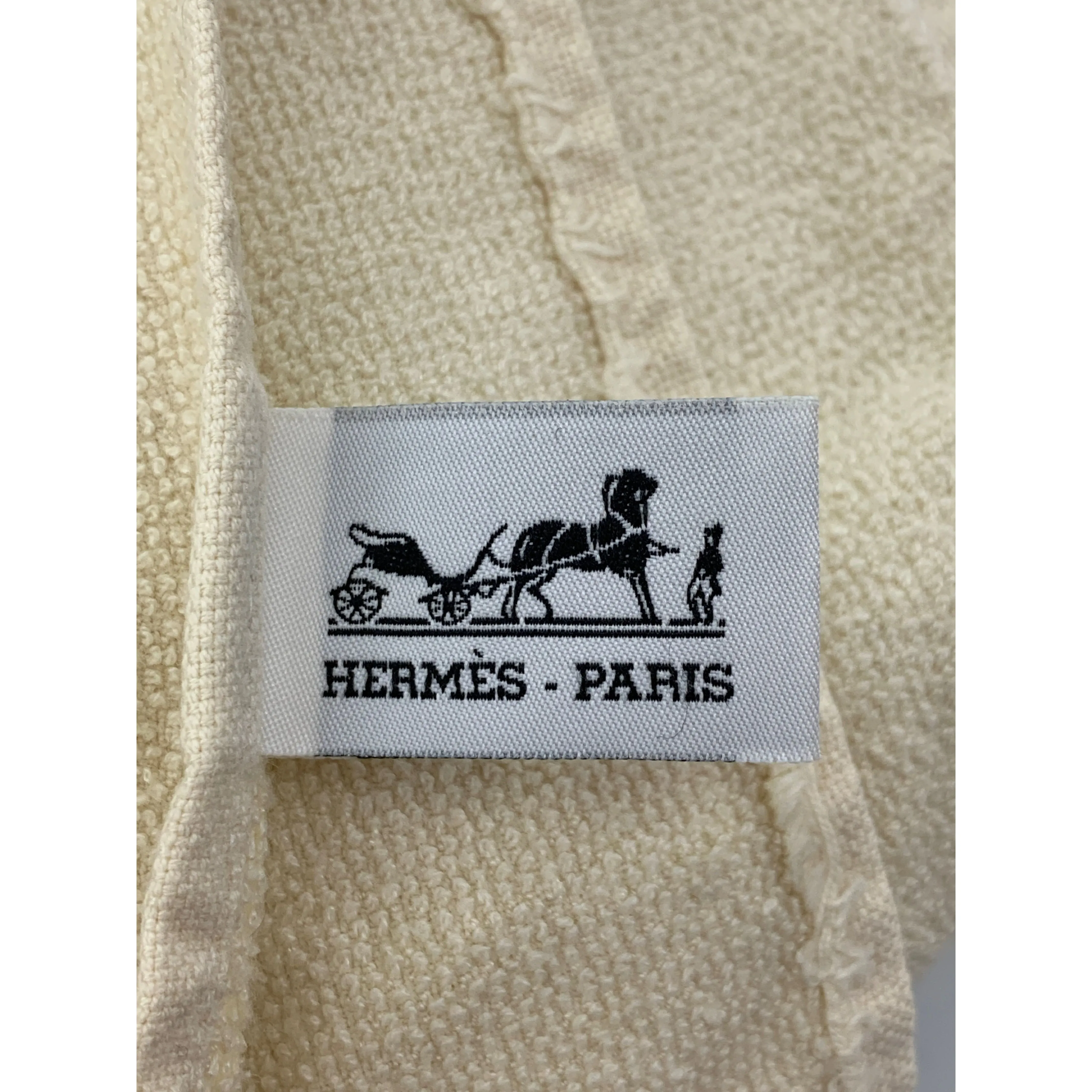 #HERMES/Other/IVR/Scarf