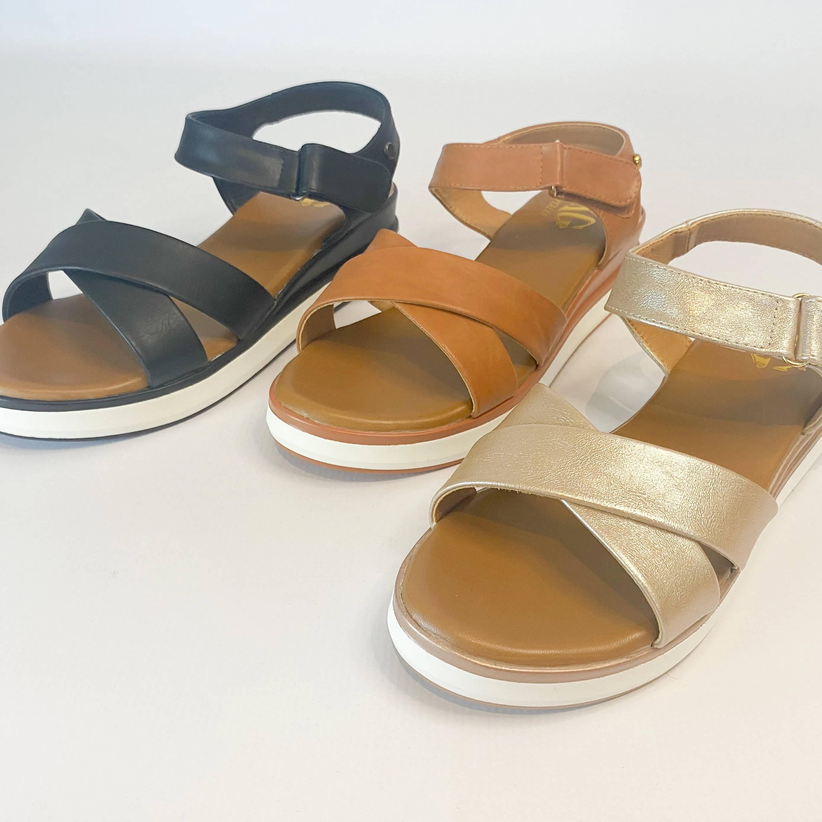 KG black crossover wedge sandal