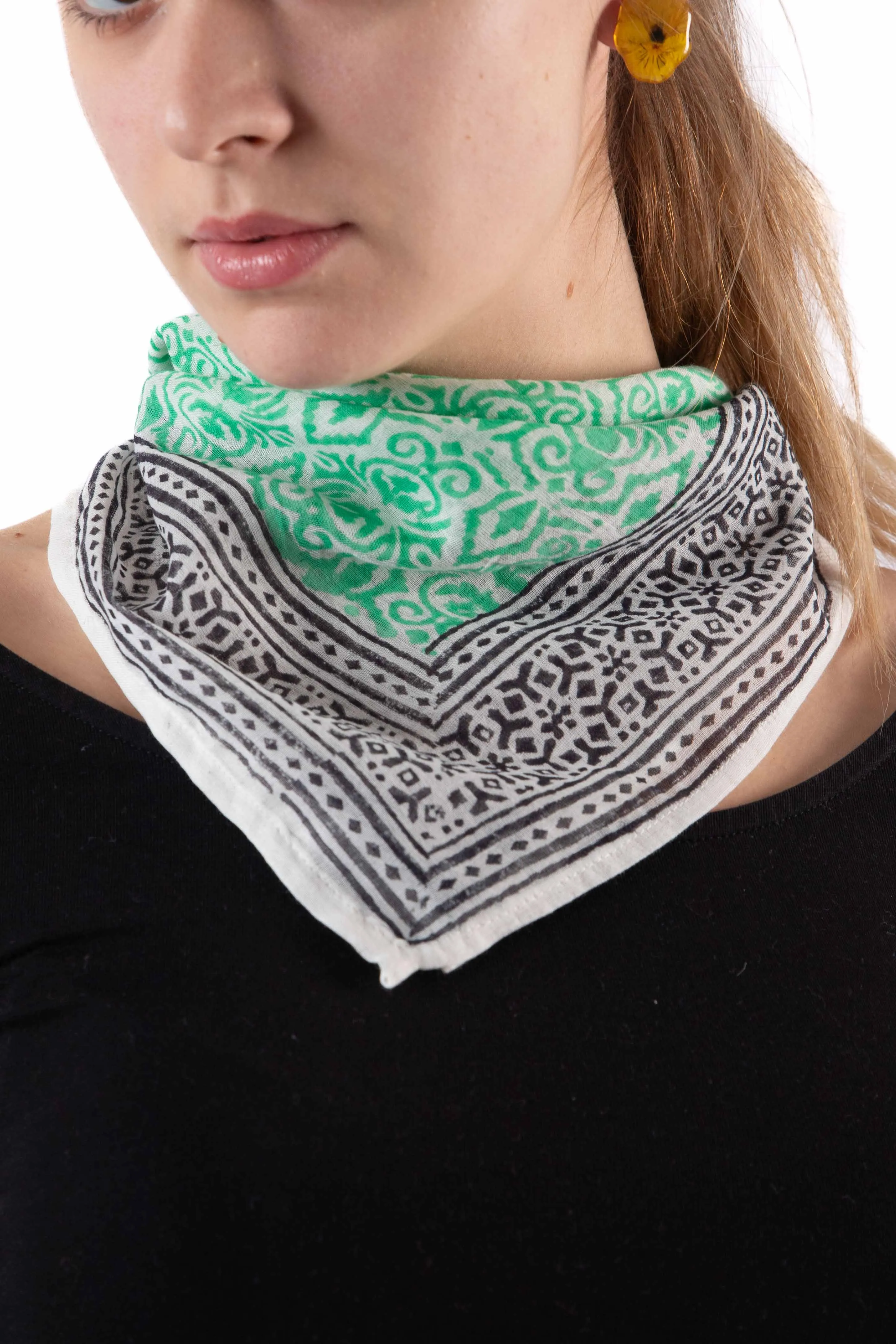 Phantesyra Scarf